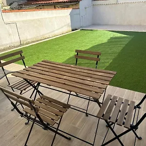 Appartement Joli Cocoon Plein Sud Avec Jardin Idéalement Situé, Marseille